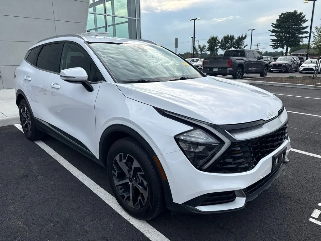 Used 2023 White Kia EX image 1