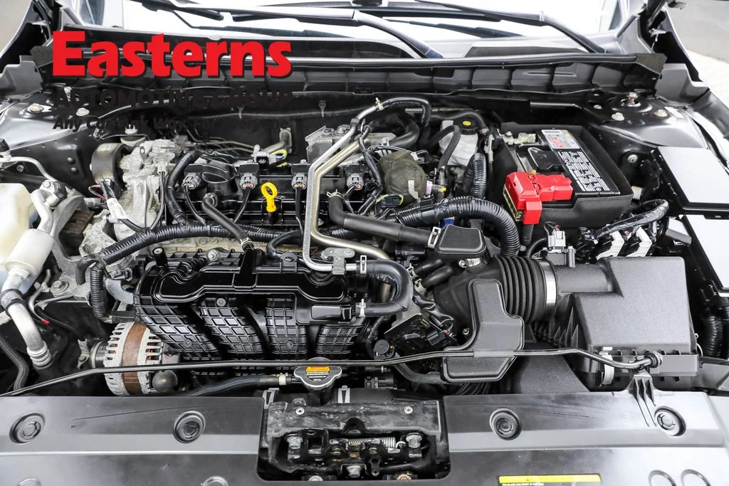 Used 2022 Gray Nissan 2.5 SR image 7