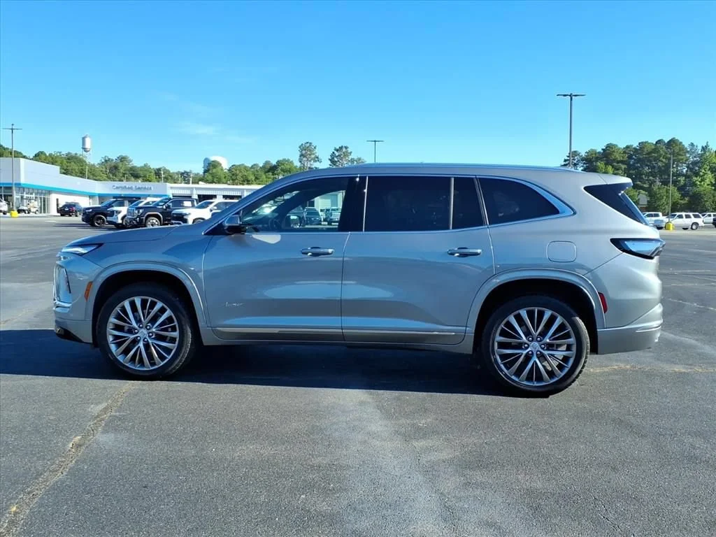 Used 2025 Moonstone Gray Metallic Buick Avenir image 16