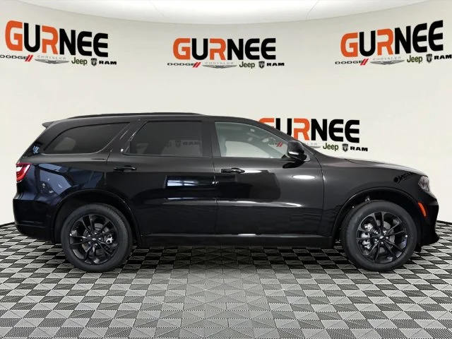 New 2026 Diamond Black Clear-Coat Exterior Paint Dodge GT Plus image 46