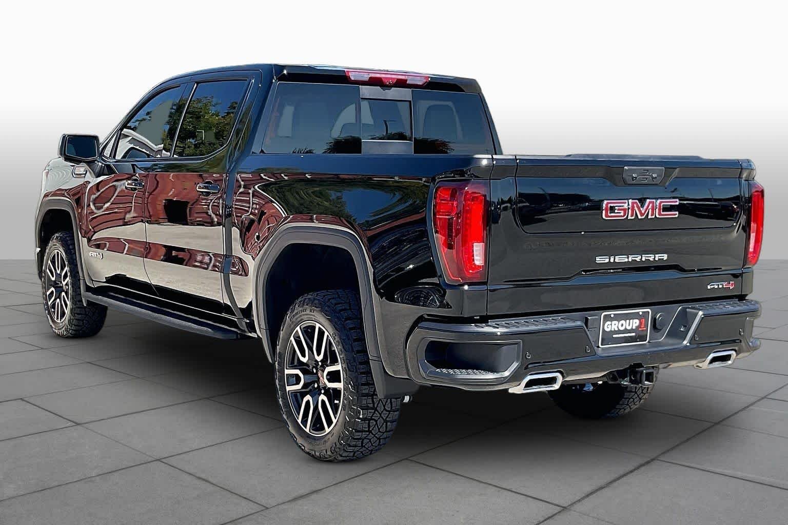 Used 2026 Onyx Black GMC AT4 image 12