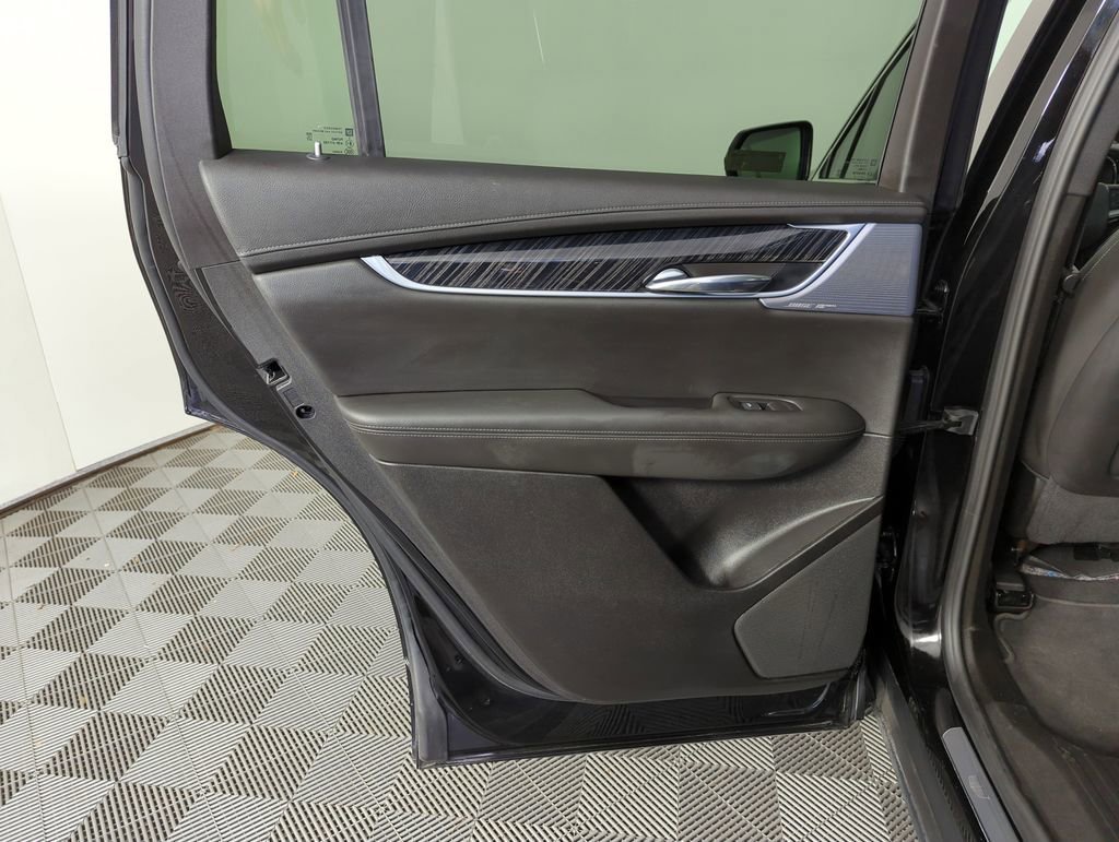 Certified Used 2025 Stellar Black Metallic Cadillac Premium Luxury image 28