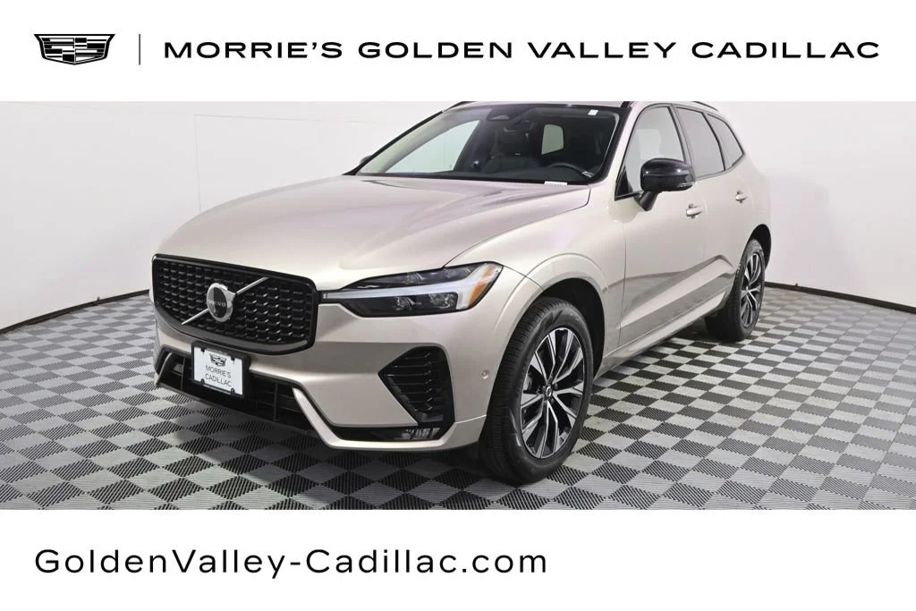 2025 Volvo XC60 B5 Plus Dark AWD's photo