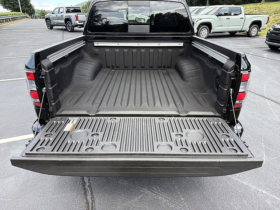 Used 2025 Super Black Nissan SV image 21