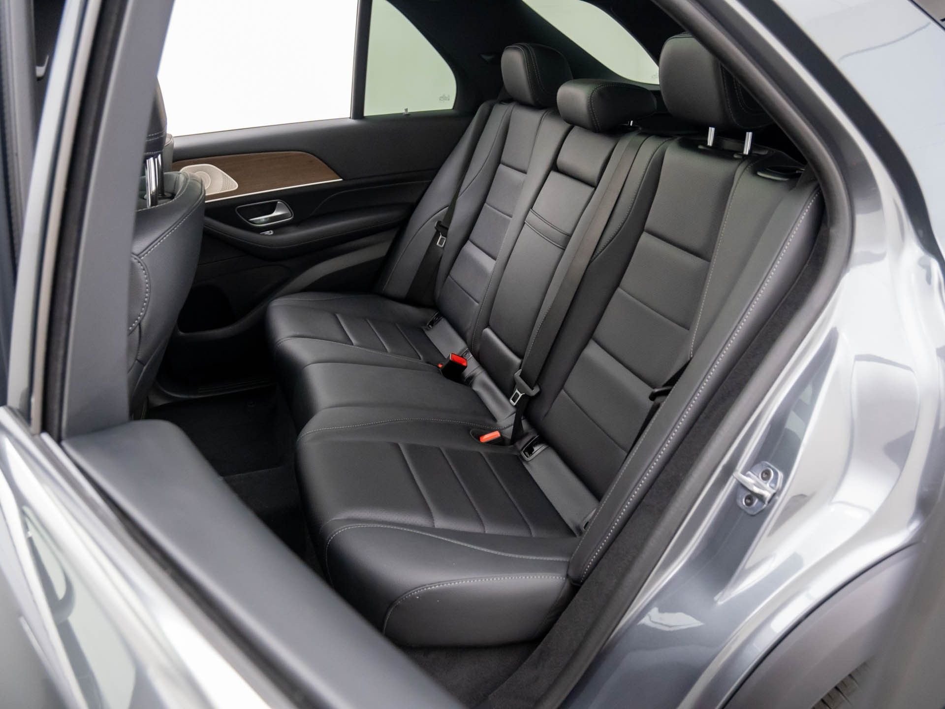 Certified Used 2026 Gray Mercedes-Benz GLE 350 image 16