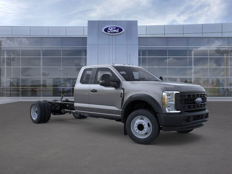 2025 Ford F-450 Super Duty Chassis Cab XL - Photo 7