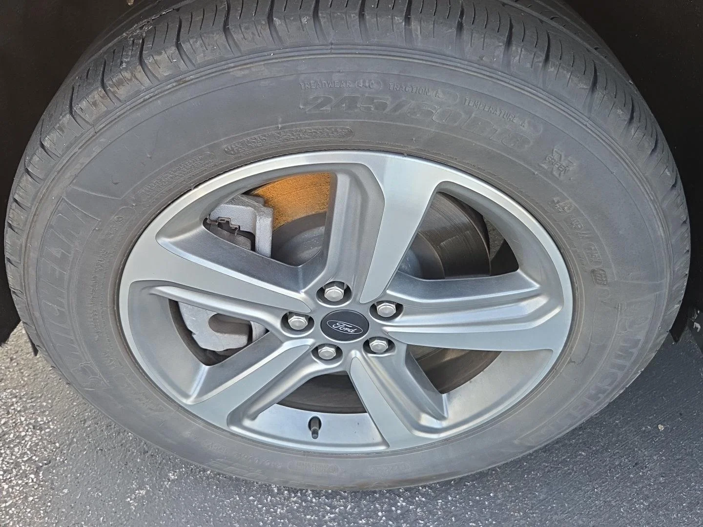 Used 2023 Forged Green Metallic Ford SEL image 7