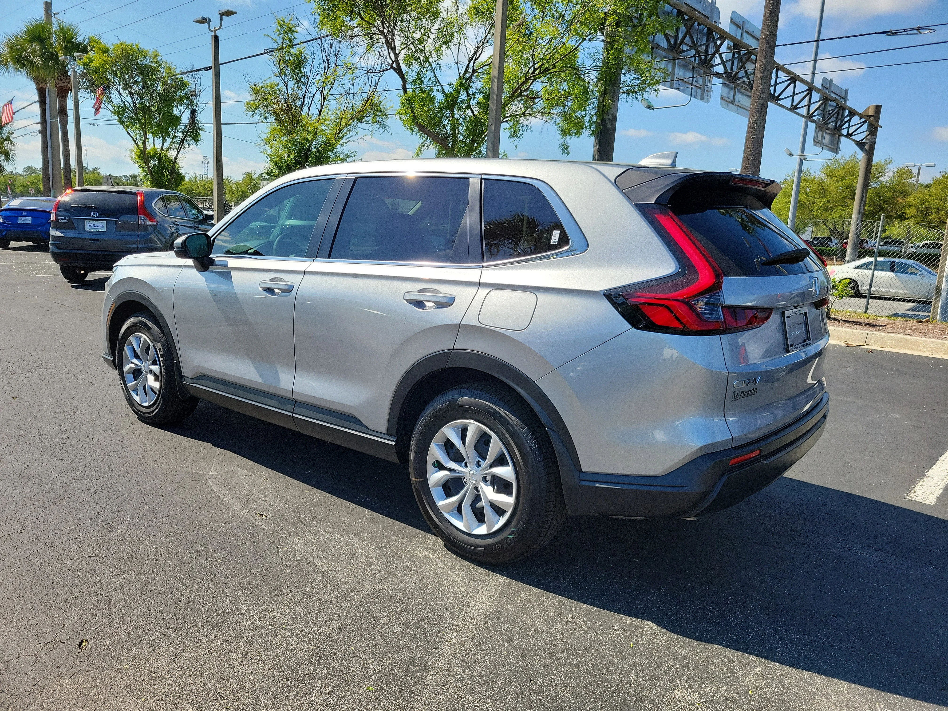 2026 Honda CR-V LX - Photo 36