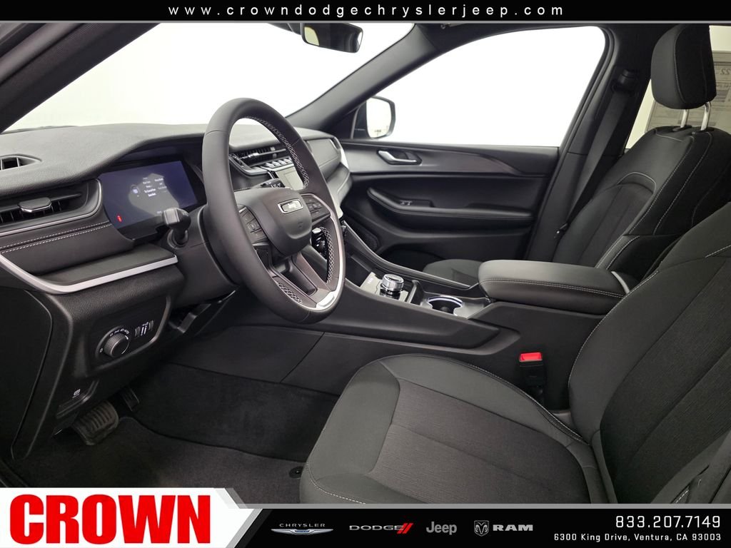 New 2026 Baltic Gray Metallic Clear-Coat Exterior Paint Jeep Laredo image 16