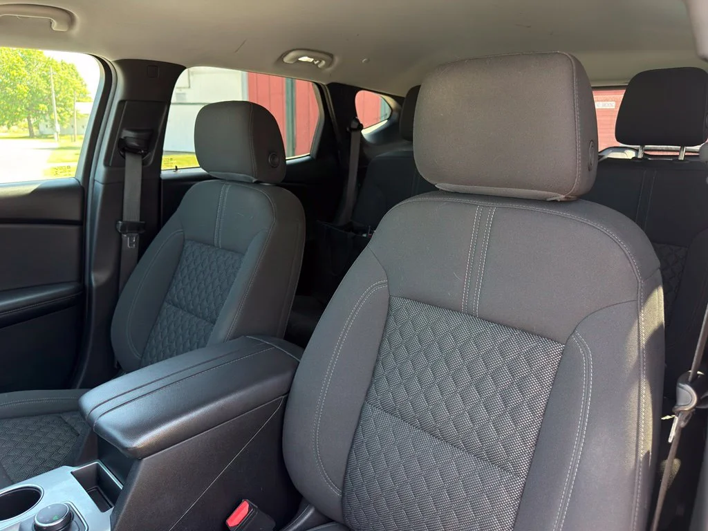 Used 2021 White Chevrolet LT image 25