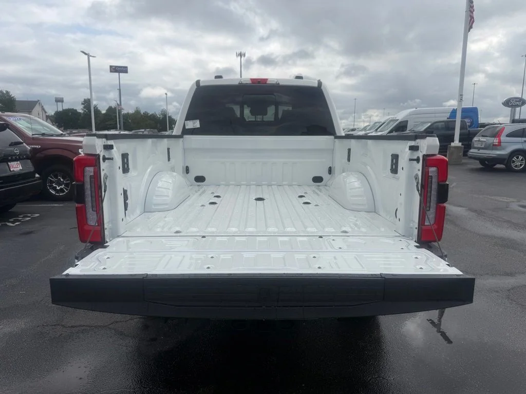 New 2026 Star White Metallic Tri-Coat Ford F-250® Platinum® image 55
