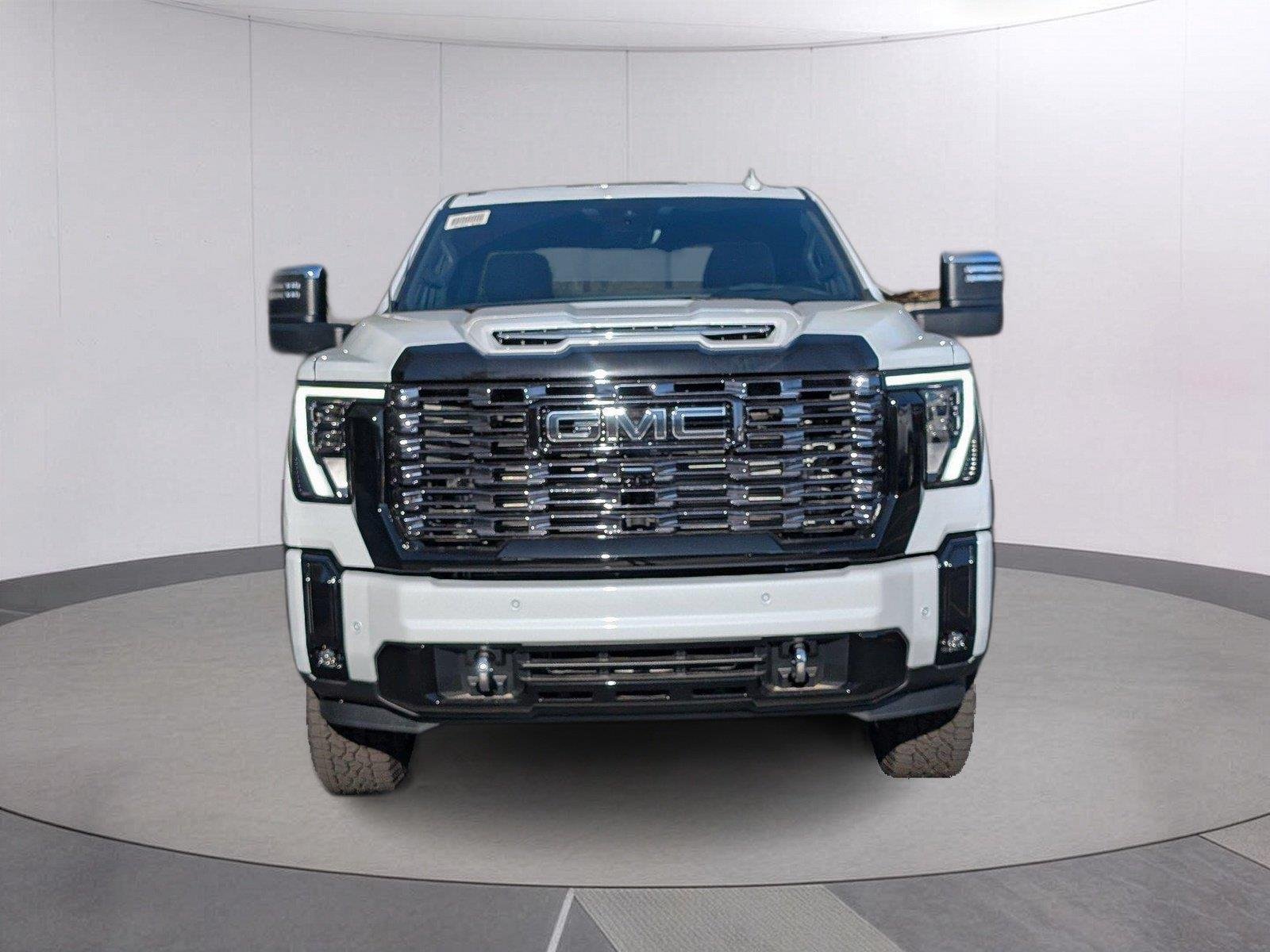 New 2026 Glacier White Tricoat GMC Denali Ultimate image 9