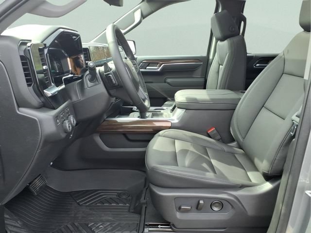 New 2026 Sterling Gray Metallic Chevrolet RST image 17