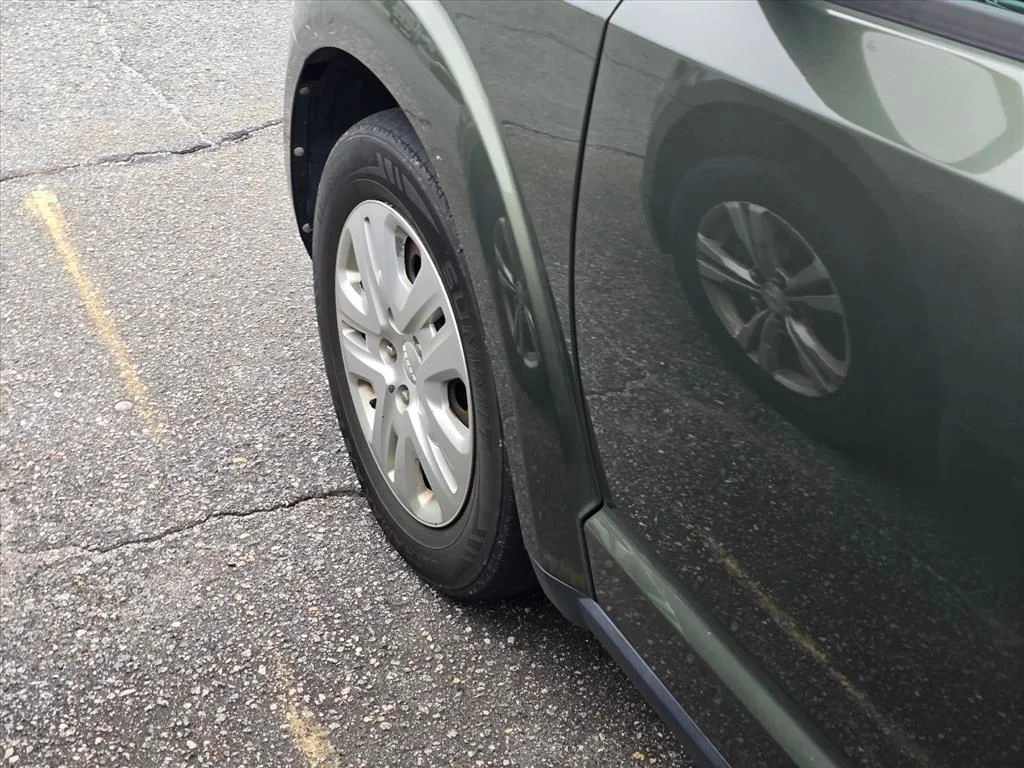 Used 2019 Green Dodge SE image 20