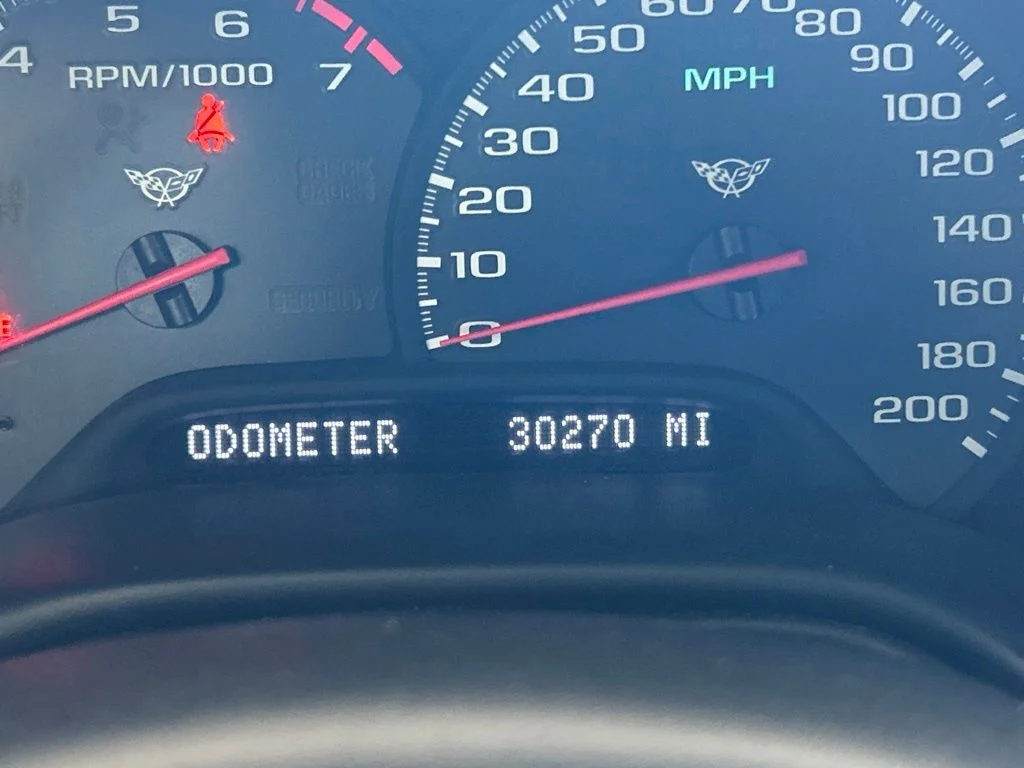 Used 2000 Silver Chevrolet Base image 39