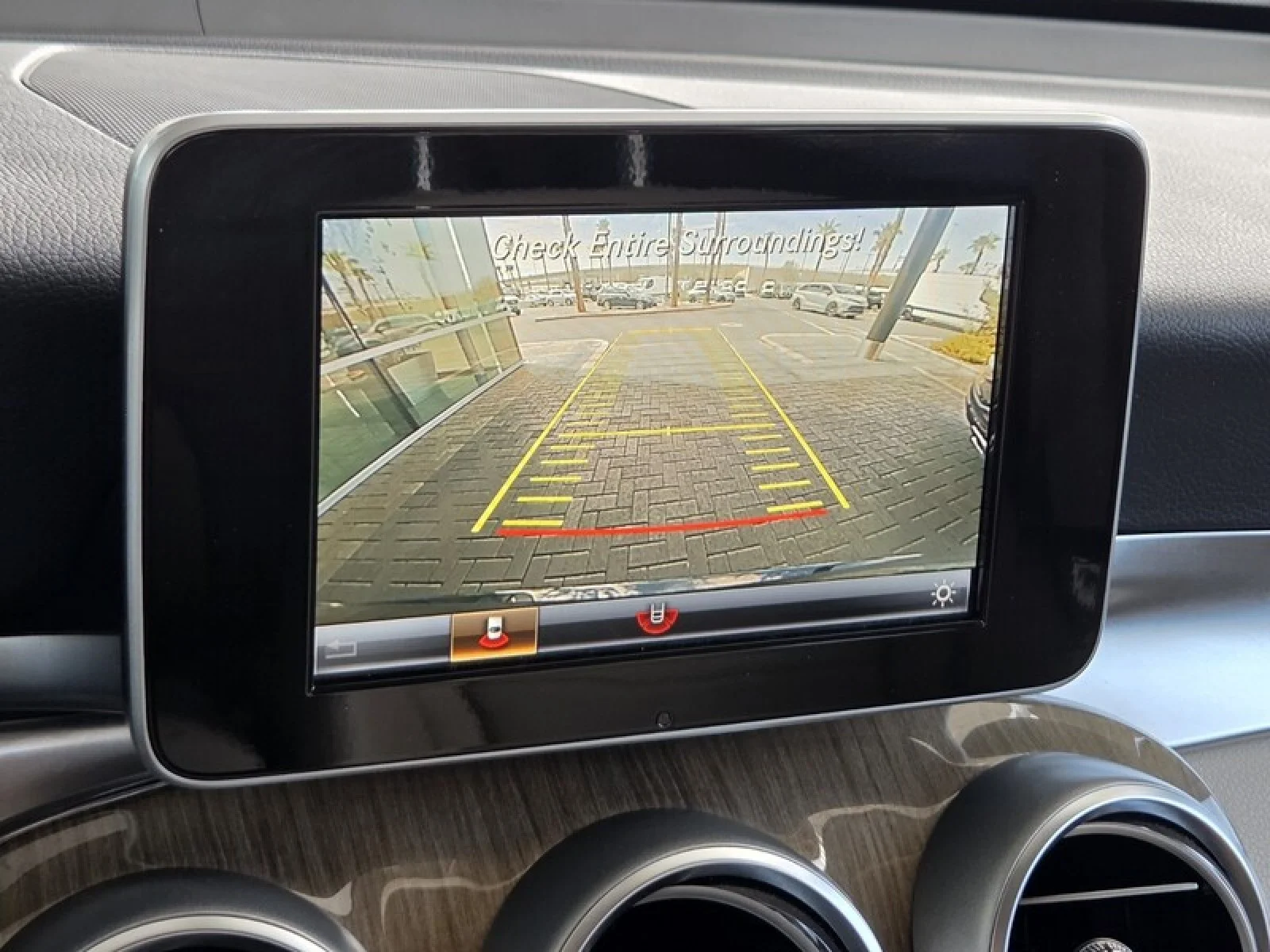 Used 2018 Black Mercedes-Benz GLC 300 image 29