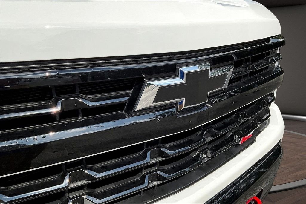 Used 2026 White Chevrolet LT Trail Boss image 37