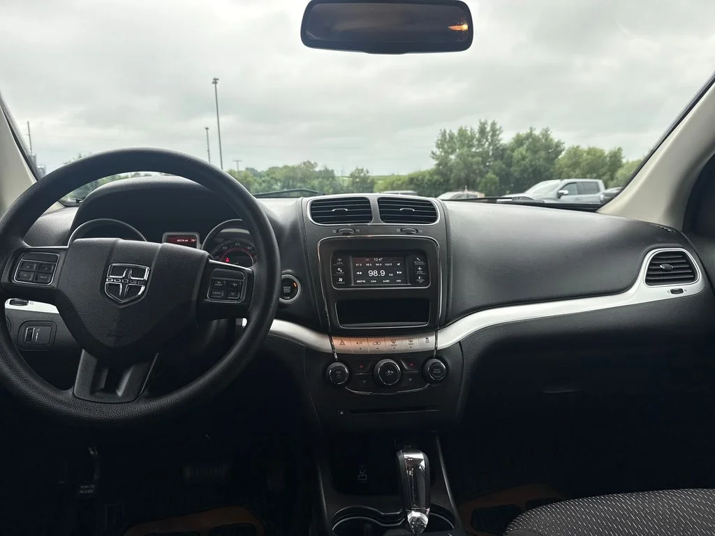 2020 Dodge Journey SE - Photo 11