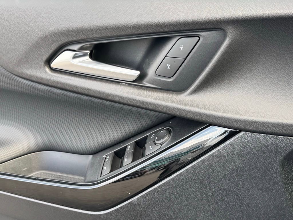 2026 Chevrolet Equinox LT - Photo 34
