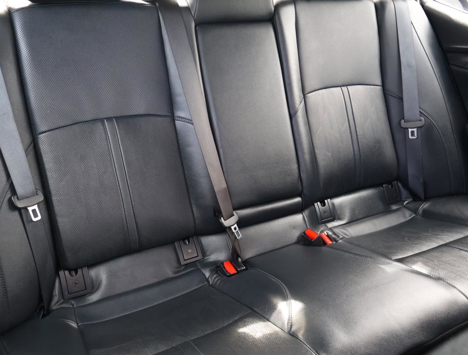 Used 2025 Heavy Metal Toyota XSE image 17