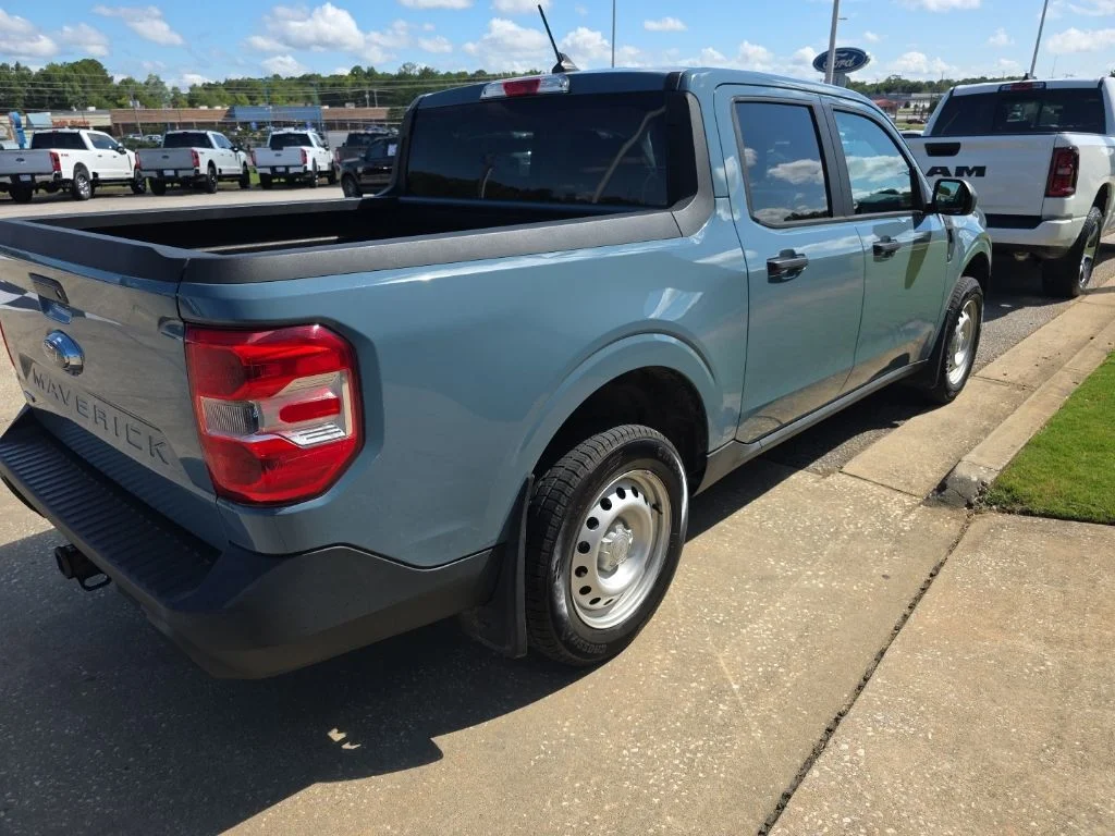 Used 2022 Area 51 Ford XL image 11