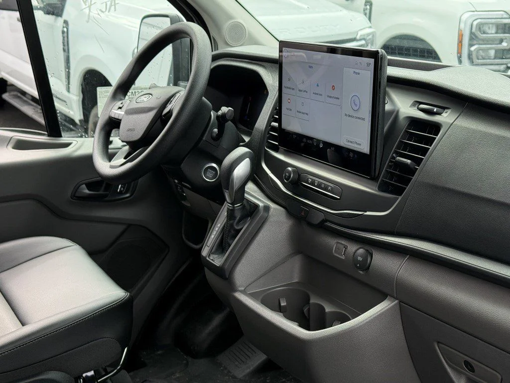 New 2026 Oxford White Ford Base image 6