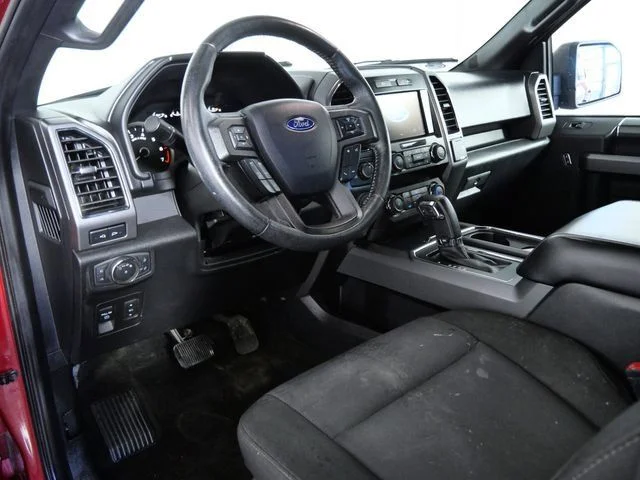 Used 2020 Red Ford XLT image 17