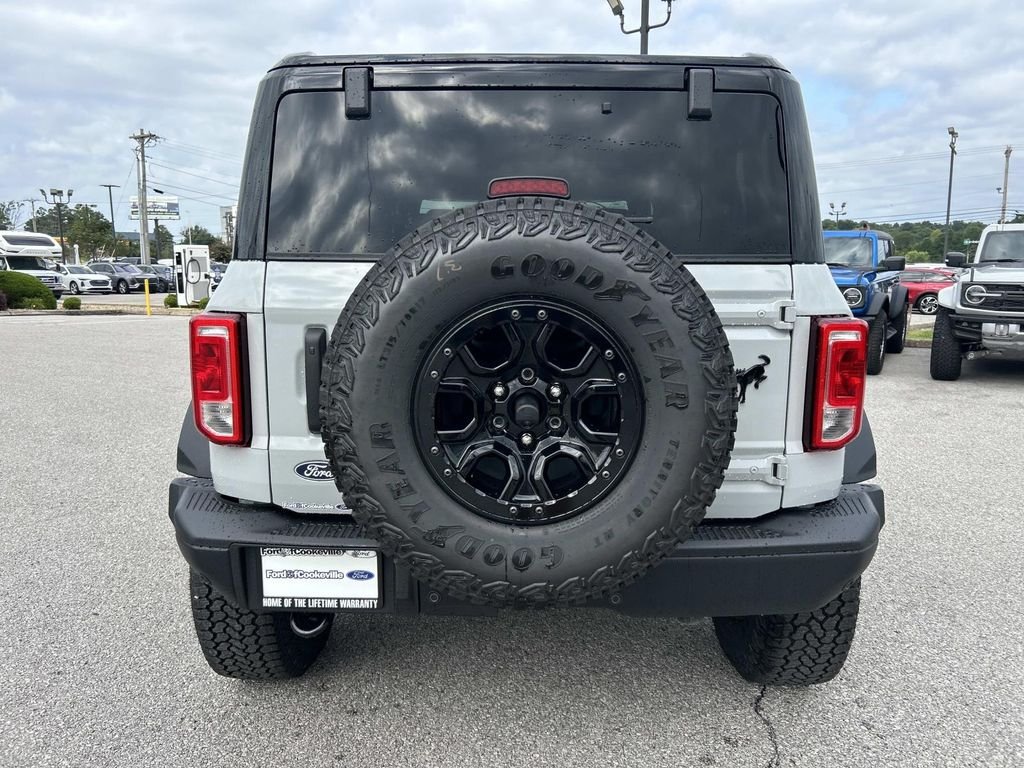 New 2026 Avalanche Gray Ford Big Bend® image 5