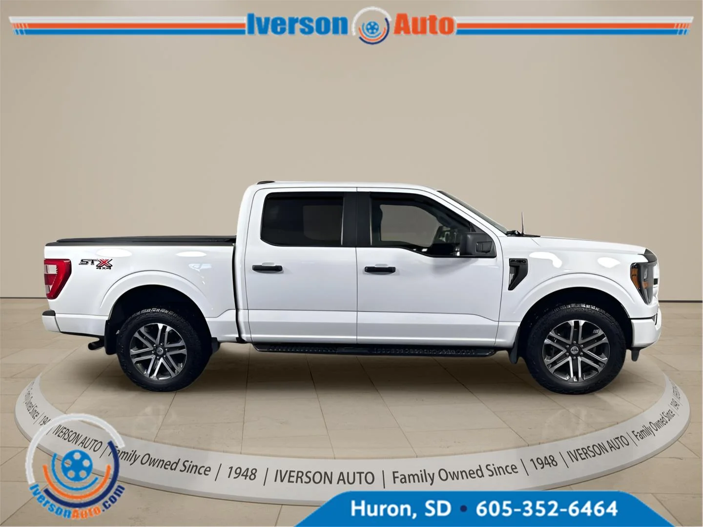 Used 2023 Oxford White Ford XL image 13