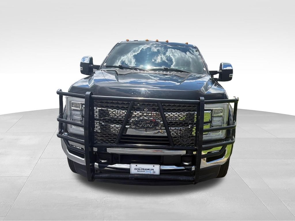 Used 2017 Black Ford King Ranch image 2