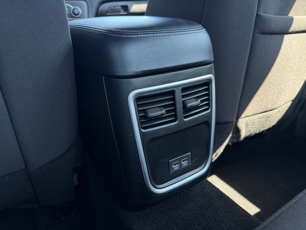 2023 Dodge Charger SXT - Photo 19