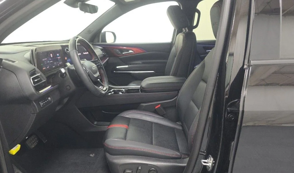Used 2026  Chevrolet RS image 7