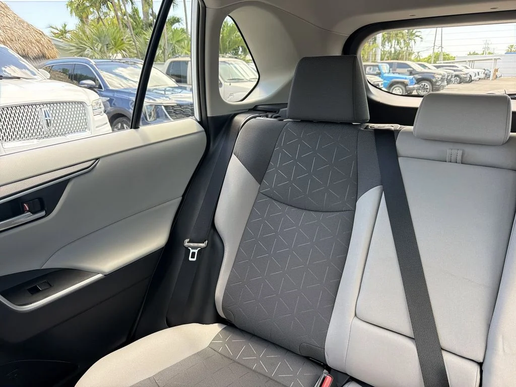 Used 2025 White Toyota XLE image 12