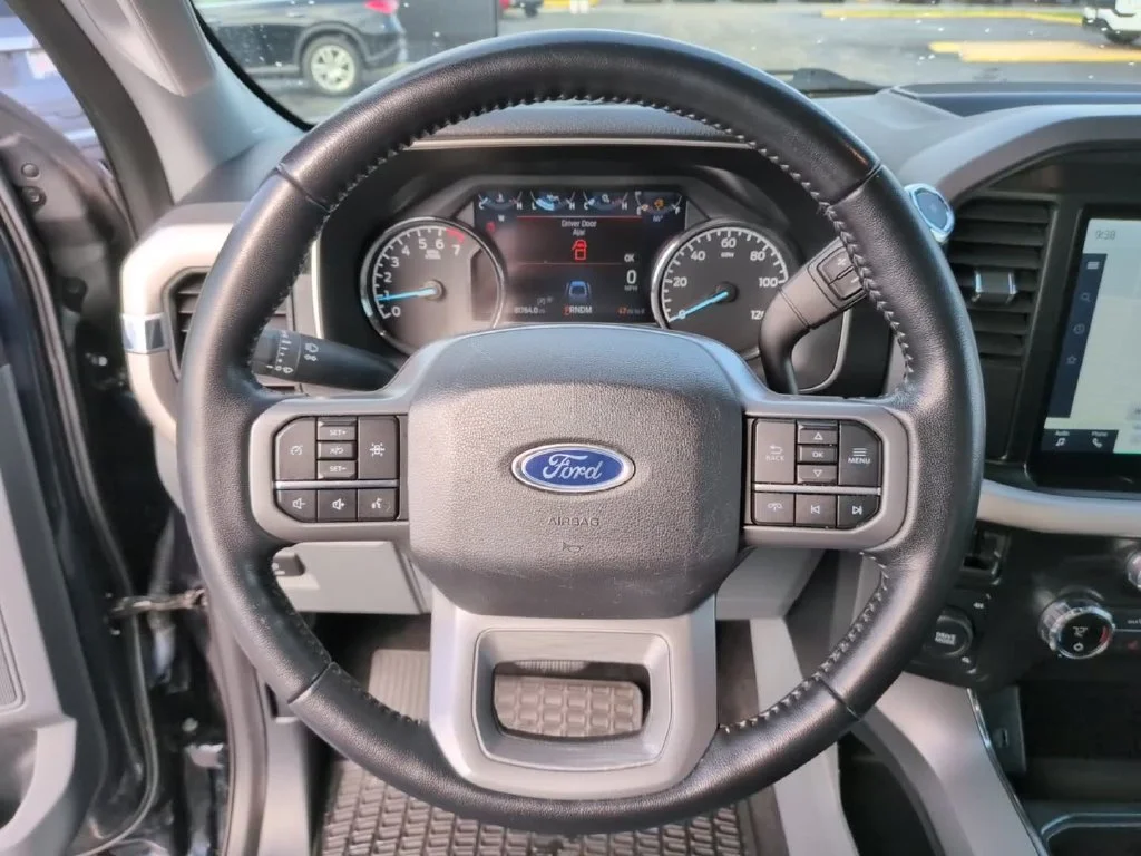 Used 2021 Blue Ford XLT image 20