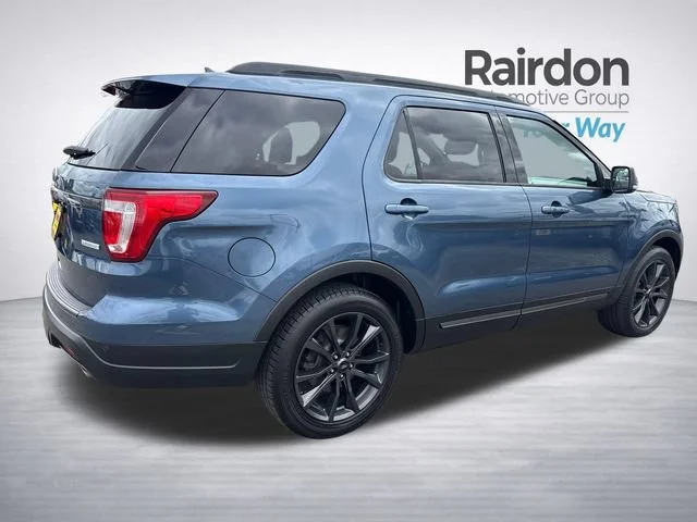 Used 2018 Blue Metallic Ford XLT image 7