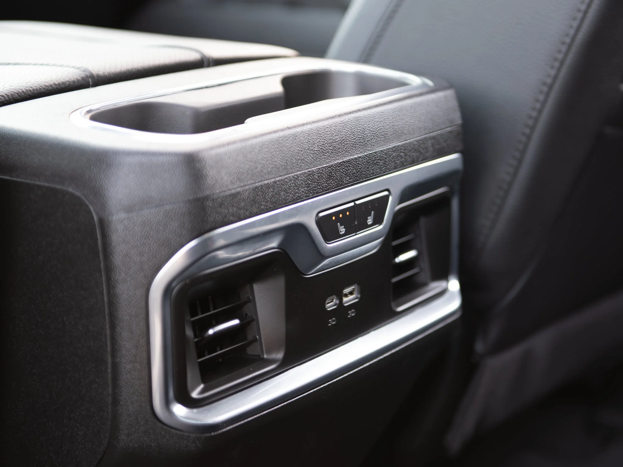 Used 2025 Black GMC Denali* | Crew Cab | Super Cruise | 3.0L Duramax | 305 HP | 495 LB-FT | Sunroof | image 19