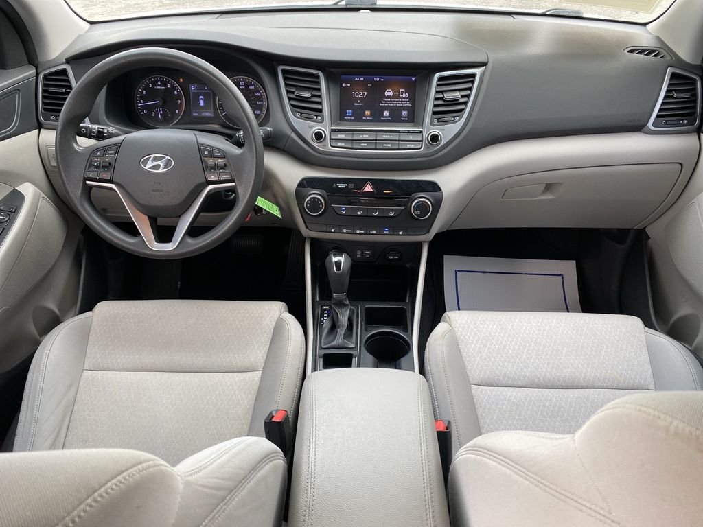 Used 2018 Dazzling White Hyundai SEL image 13