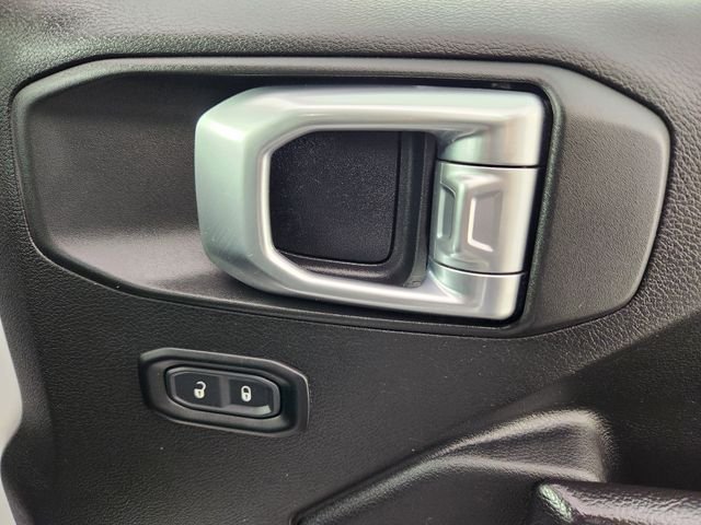 Used 2024 White Jeep Sport S 4xe image 13