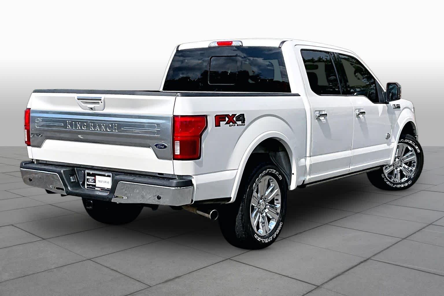 Used 2018 White Platinum Metallic Tri-Coat Ford King Ranch image 13