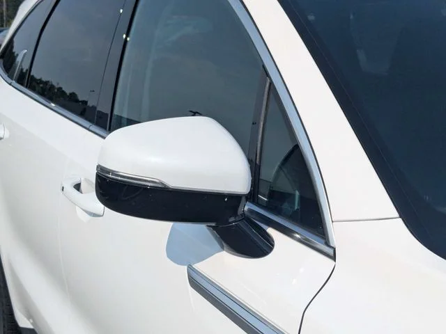 New 2026 Glacial White Pearl Kia S image 10