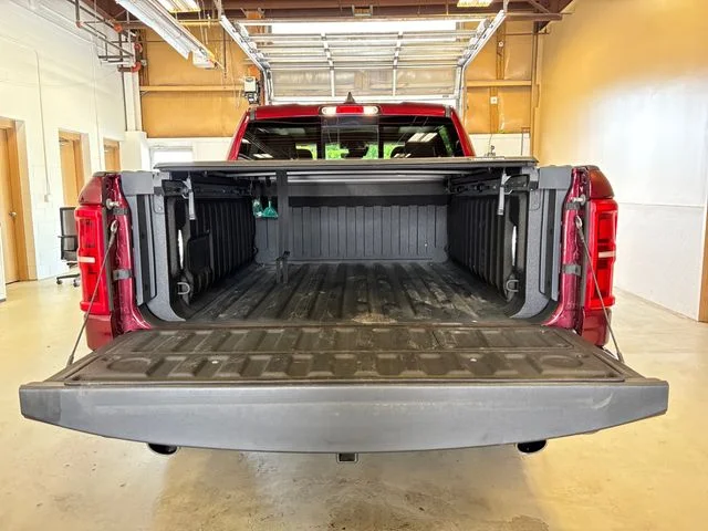 Used 2025 Red Ram Limited image 28