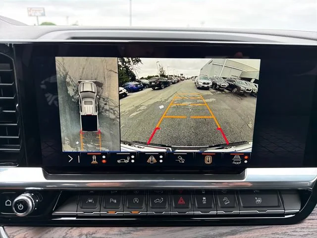 2026 GMC Sierra 1500 SLT - Photo 13