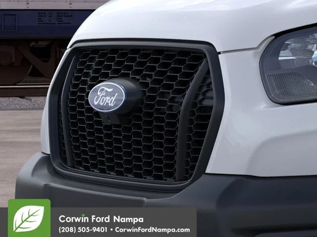 New 2026 Oxford White Ford Base image 17