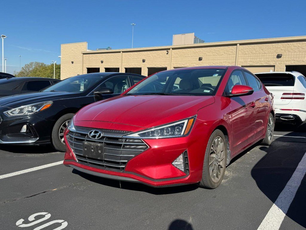 Used 2019 Scarlet Red Hyundai Limited image 3
