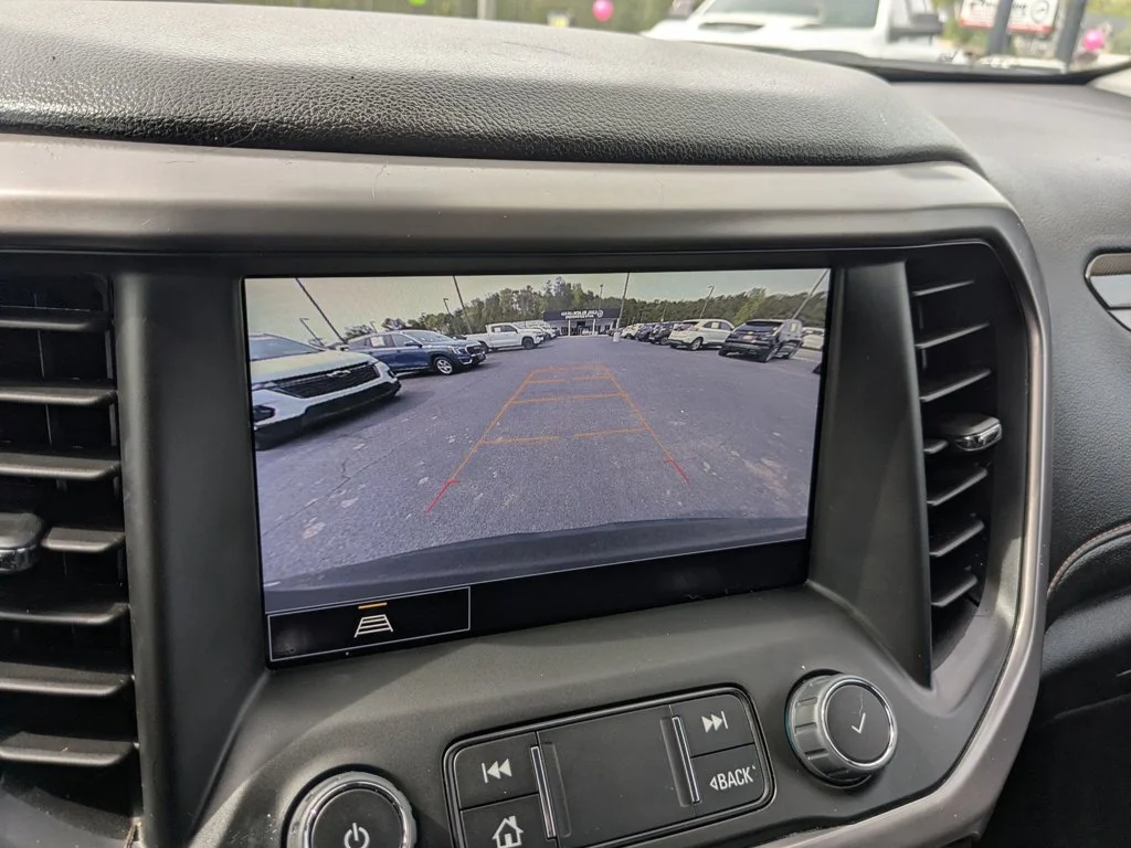 Used 2023 Ebony Twilight Metallic GMC AT4 image 17