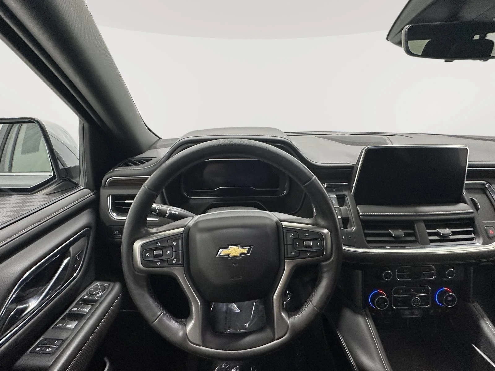 Used 2023 Sterling Gray Metallic Chevrolet Premier image 9
