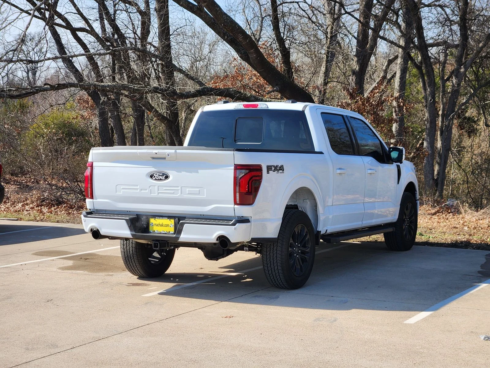 New 2026 Oxford White Ford Lariat® image 4