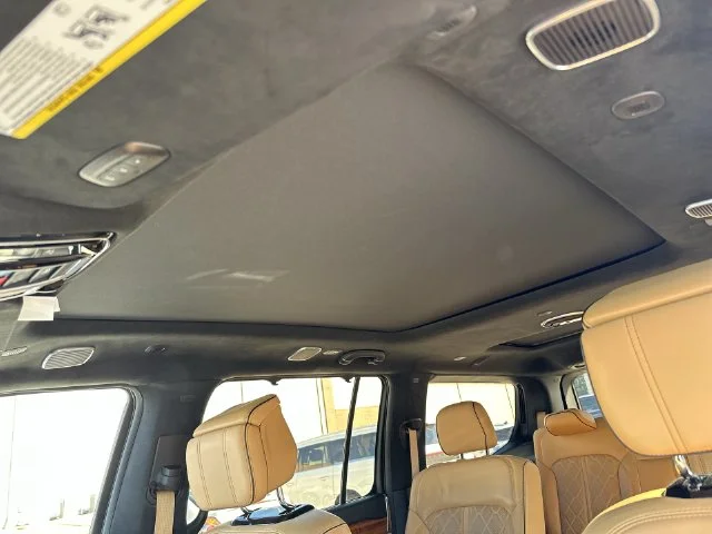 Used 2022 White Jeep Series III image 21