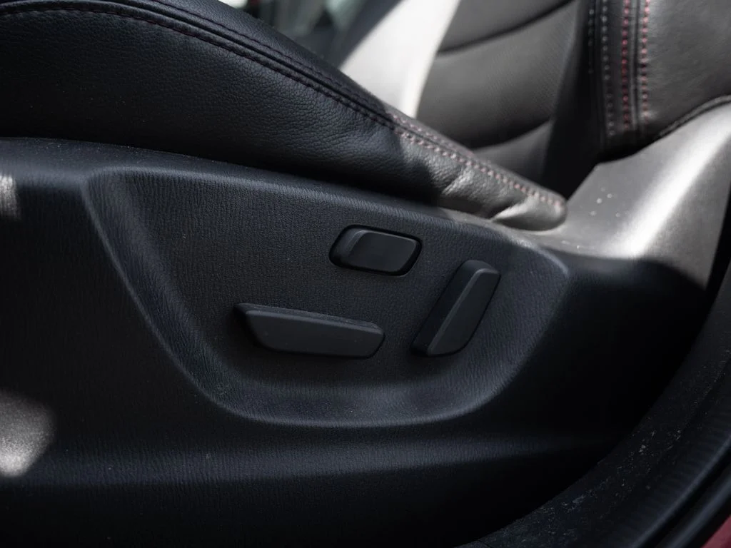 Used 2016 Red Mazda Grand Touring image 20