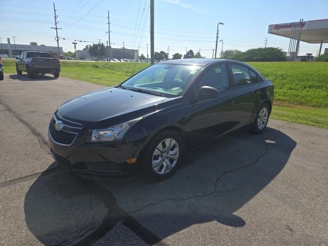 Used 2013 Black Chevrolet LS image 2